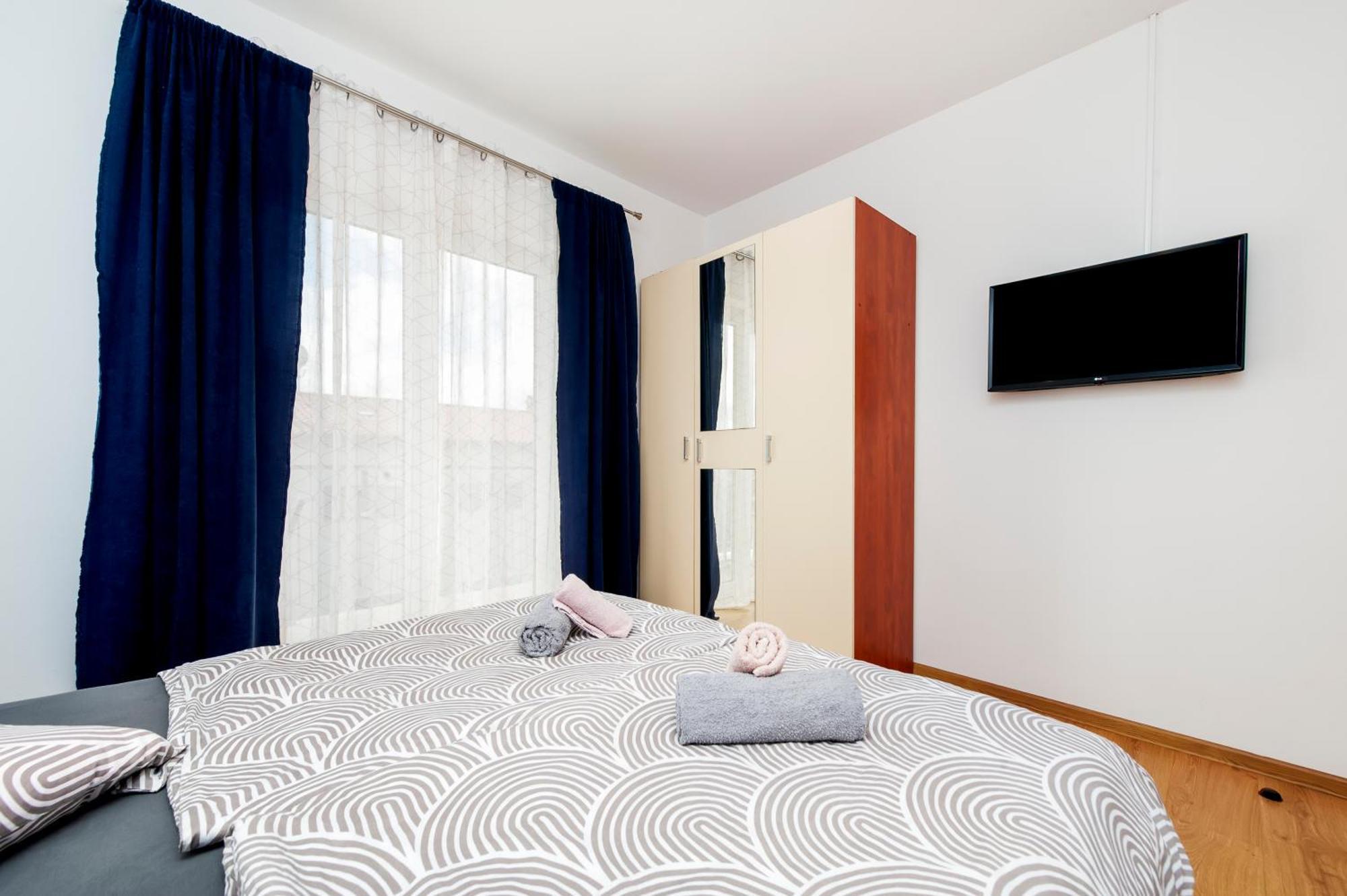 Apartmani Sara-Andrea 로비니 외부 사진